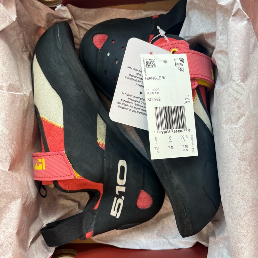 Adidas 5.10 Hiangles Climbing Shoes